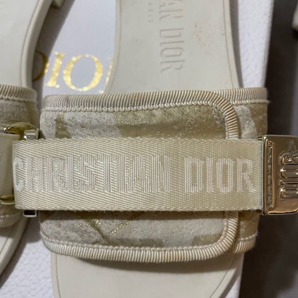 Christian Dior  slides - Picture 6 of 7